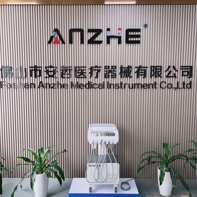 Fábrica Dental de Foshan Unidade de Entrega Dental Unidade de Tratamento Dental Portátil de 550W Com Compressor de Ar Carrinhos de Operação Móveis