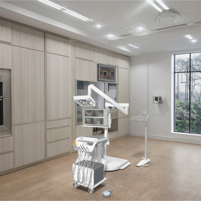 Unidade de entrega dentária de ponta com forma de borboleta LED Operação de luz Clínica Dental Móvel Carrinho Dental Unidade Dental Portátil