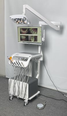 Estação de trabalho dentária portátil com luz de clareamento de borboleta LED Ar e água integrados Carrinho dentário móvel Pad de silicone autoclaveável