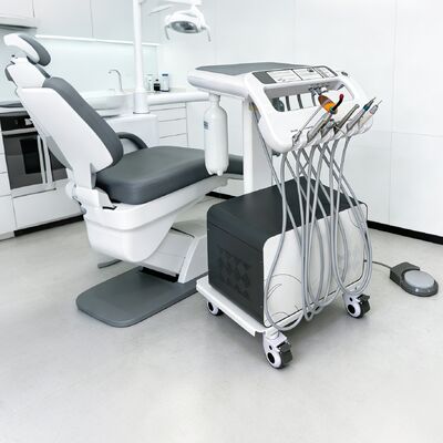 Bom preço. Unidade de turbina dentária portátil com compressor de ar Carrinho dentário móvel conjunto completo Carrinho dentário para clínica Equipamento de unidade dentária portátil on-line